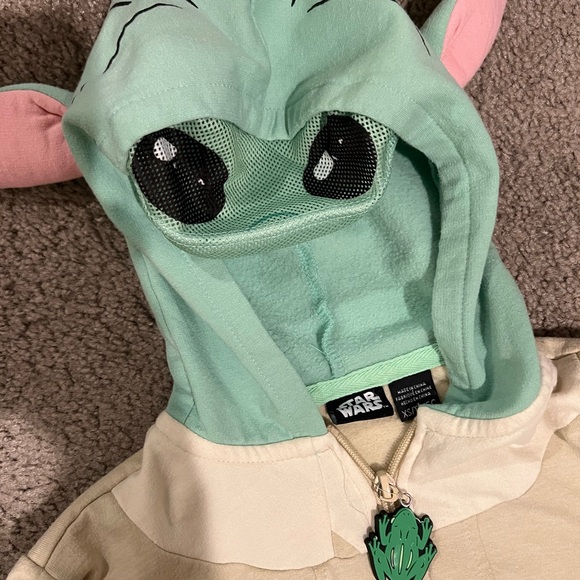 Star Wars Mandalorian Grogu Baby Yoda Character Full Zip Mask Cosplay Hoodie XS - Picture 2 of 4